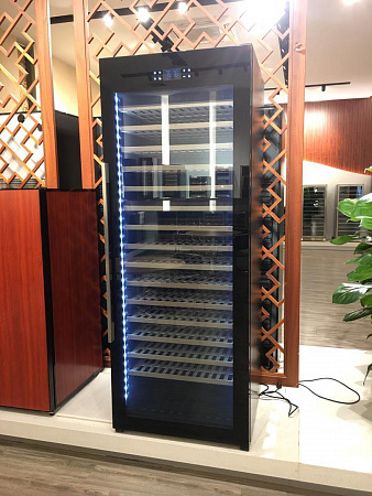 CellarPrivate винный шкаф компрессорный на 262 бутылки (CP344)